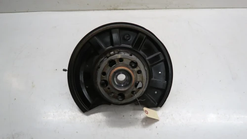 2013-2016 Mercedes-Benz E-Class Rear Left/Driver With Hub With Bearing Used OEM Steering Knuckle Spindle