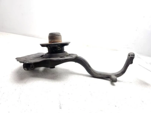 2007-2014 Mercedes-Benz 2213324601 Front Right/Passenger Used OEM Steering Knuckle Spindle