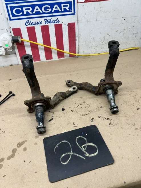 1970 Mercury Comet Front Left & Right Drum Brake Used OEM Steering Knuckle Spindle