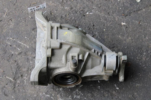 2017-2018 Carrier/Differential Mercedes C-Class 17 18 Used OEM Differentials & Carriers used OEM differential carrier