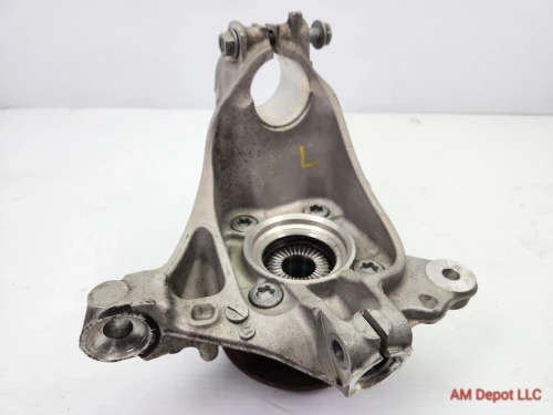 2017 MINI Cooper 31216876643 Front Left/Driver With Hub Used OEM Steering Knuckle Spindle