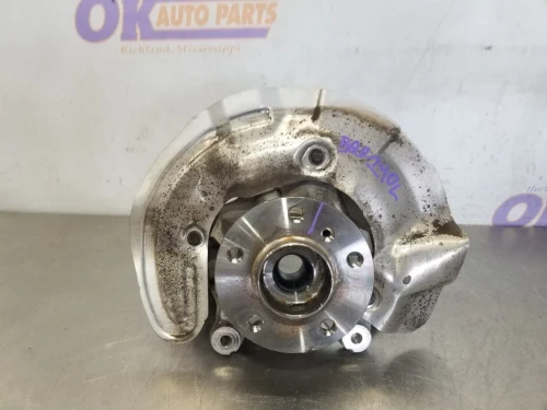 MINI Cooper Front Left/Driver FWD Used OEM Steering Knuckle Spindle