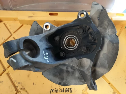 2008-2013 MINI Clubman Front Left/Driver With Hub With Bearing Used OEM Steering Knuckle Spindle