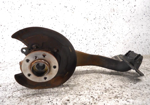 2016-2020 MINI Cooper Rear Right/Passenger With Hub Used OEM Steering Knuckle Spindle