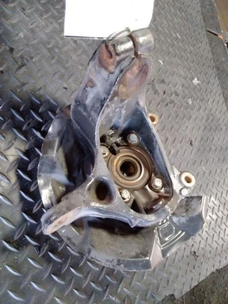 2007-2015 MINI Cooper 3507417 Front Left/Driver Used OEM Steering Knuckle Spindle
