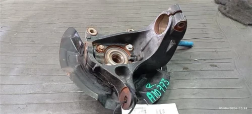 2007-2015 MINI Cooper 3624121 Front Right/Passenger Used OEM Steering Knuckle Spindle