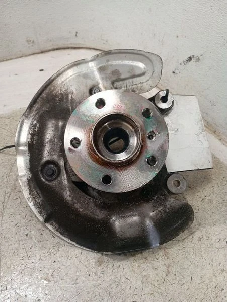 2014-2019 MINI Cooper Front Right/Passenger Used OEM Steering Knuckle Spindle