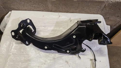 MINI Cooper Rear Left/Driver Used OEM Steering Knuckle Spindle