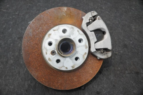2024 MINI Cooper Front Right/Passenger With Hub Used OEM Steering Knuckle Spindle
