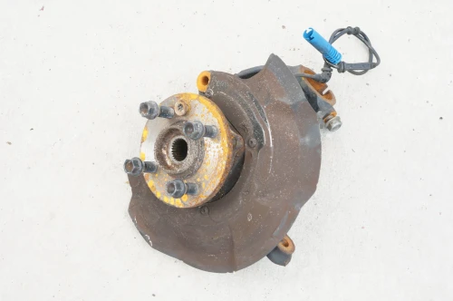 2012-2015 MINI Cooper Front Left/Driver With Hub Used OEM Steering Knuckle Spindle