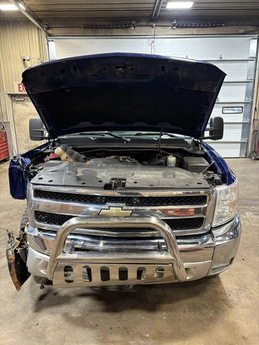 Carrier/Differential Chevrolet 1500 Silverado Pickup 13 Used OEM Differentials & Carriers used OEM differential carrier