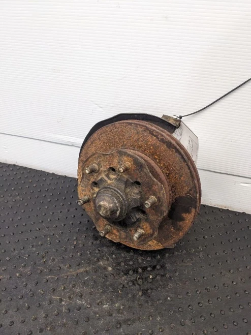 1990-1993 Nissan 1194937 Front Right/Passenger Used OEM Steering Knuckle Spindle