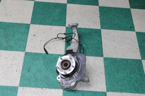 2009-2013 Nissan 370Z Front Left/Driver With Hub Used OEM Steering Knuckle Spindle