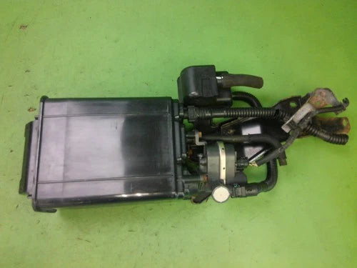 06-10 HIGHLANDER HYBRID CHARCOAL FUEL GAS VAPOR CANISTER TANK 77740-48140 OEM