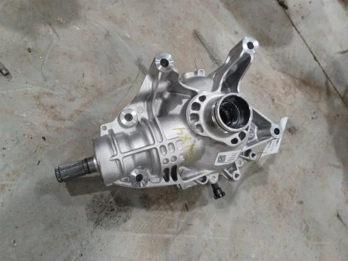 2023 Carrier for Grand Cherokee 2768510 Used OEM Differentials & Carriers used OEM differential carrier assembly