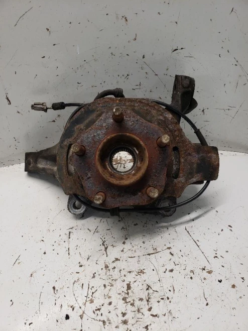 2009-2014 Nissan Maxima 1498391 Front Left/Driver Used OEM Steering Knuckle Spindle