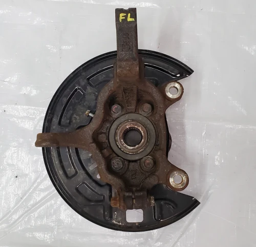 2015-2019 Nissan Sentra Front Left/Driver With Hub Used OEM Steering Knuckle Spindle