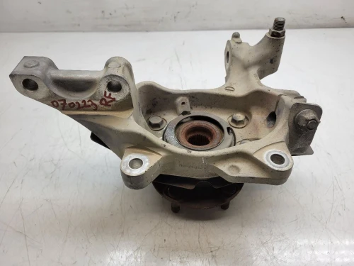 Nissan Altima 40014JA80A Front Right/Passenger Used OEM Steering Knuckle Spindle