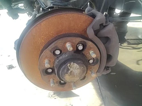 Nissan Xterra Front Left/Driver Used OEM Steering Knuckle Spindle