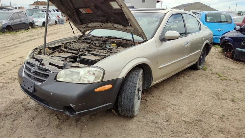 2000-2003 Nissan Maxima Front Left/Driver With Hub Used OEM Steering Knuckle Spindle