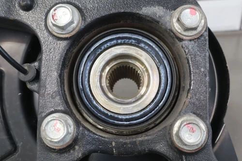 2019 Nissan Titan XD Front Right/Passenger 4WD Used OEM Steering Knuckle Spindle