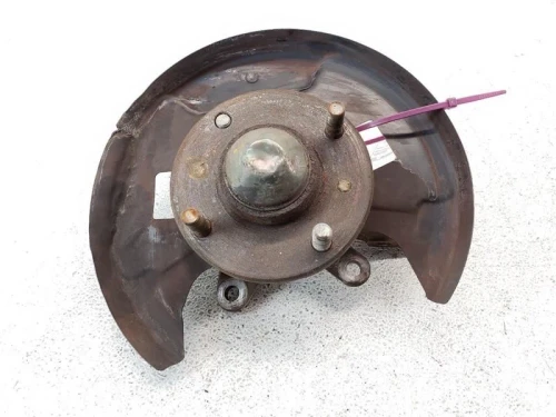 1989-1993 Nissan 4001439F00 Used OEM Steering Knuckle Spindle