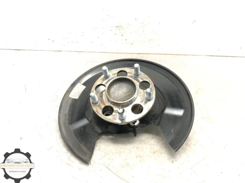 2018-2024 Nissan Kicks Rear Left/Driver FWD With Hub Used OEM Steering Knuckle Spindle