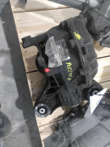 2014 Land Rover Range Rover Sport Rear Used OEM Differential Carrier Assembly used OEM differential carrier assembly