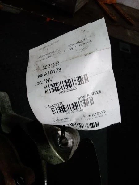 2009-2014 Nissan Maxima 3504540 Front Right/Passenger Used OEM Steering Knuckle Spindle