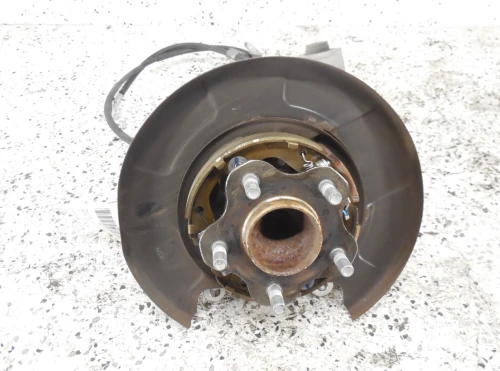 2019-2024 Nissan Altima Rear Left/Driver FWD With Hub Used OEM Steering Knuckle Spindle