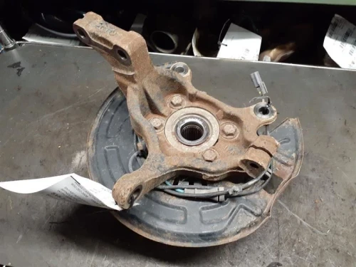 2011-2019 Nissan Leaf 1541501 Front Left/Driver Used OEM Steering Knuckle Spindle