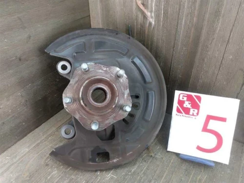 2013-2019 Nissan Juke Front Left/Driver Used OEM Steering Knuckle Spindle