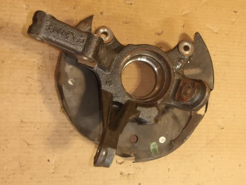 1995-1999 Nissan Sentra Front Left/Driver ABS Used OEM Steering Knuckle Spindle
