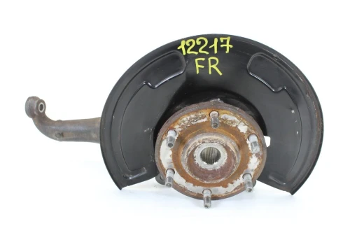 2017-2020 Nissan Titan Front Right/Passenger With Hub Used OEM Steering Knuckle Spindle
