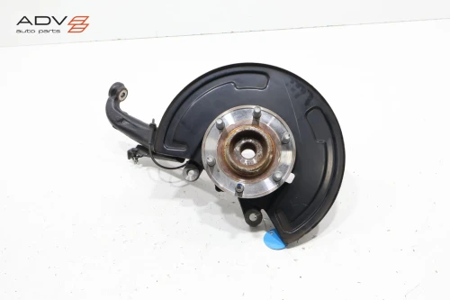 2017-2024 Nissan Armada Front Right/Passenger RWD With Hub Used OEM Steering Knuckle Spindle