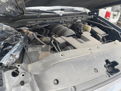 2014 GMC Sierra 1500 Pickup Front Axle Used OEM Differential Carrier Assembly used OEM front differential carrier assembly