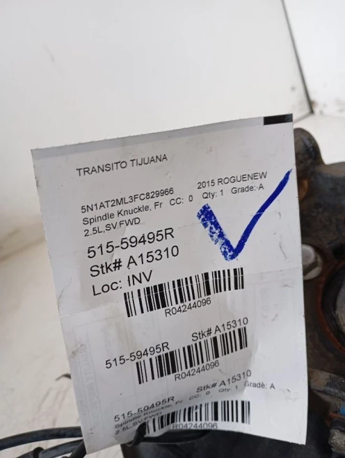 2014-2020 Nissan Rogue 4244096 Front Right/Passenger Used OEM Steering Knuckle Spindle