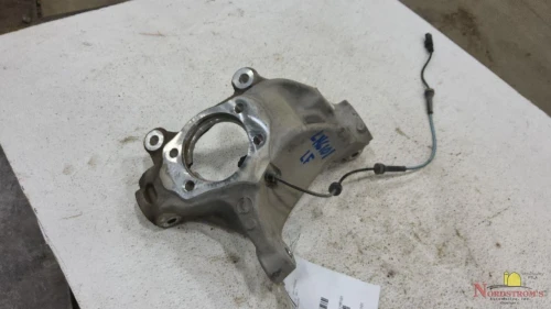 2021 Nissan Rogue Front Left/Driver Used OEM Steering Knuckle Spindle