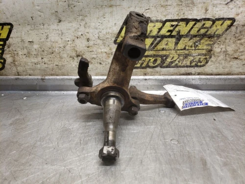 1971 Pontiac LeMans 1123885 Left/Driver Drum Brake Used OEM Steering Knuckle Spindle