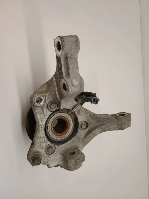 2001-2005 Pontiac Bonneville 25996835 Front Right/Passenger Used OEM Steering Knuckle Spindle