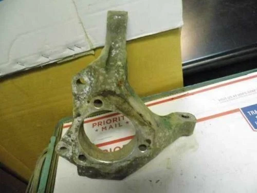 Pontiac Bonneville Front Left/Driver Used OEM Steering Knuckle Spindle
