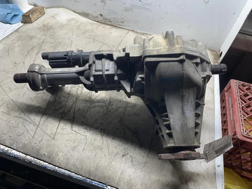2012 Dodge RAM 1500 Front 3.92 Ratio 68083577AA Used OEM Front Differential Carriers used OEM front differential carrier