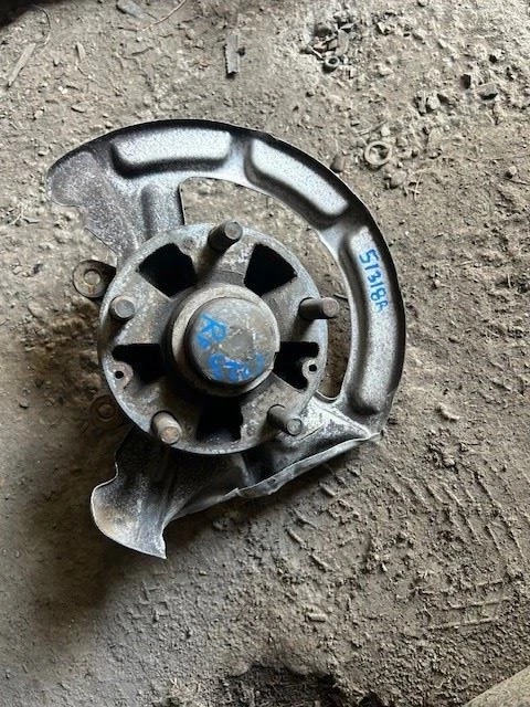 1983-1986 Porsche 928 Front Right/Passenger Used OEM Steering Knuckle Spindle