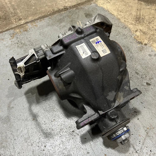 19-24 BMW G20 G22 G23 3 & 4 Series Electronic Locking Rear Differential 50K AWD used OEM rear differential carrier assembly