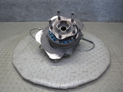 2005-2012 Porsche 911 Rear Left/Driver With Hub With Bearing Used OEM Steering Knuckle Spindle