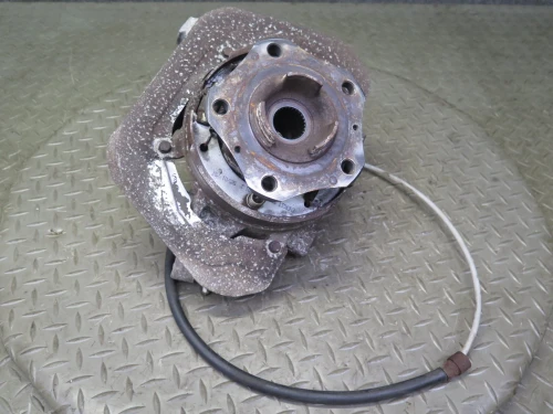 2000-2005 Porsche Carrera Rear Left/Driver AWD With Hub Used OEM Steering Knuckle Spindle