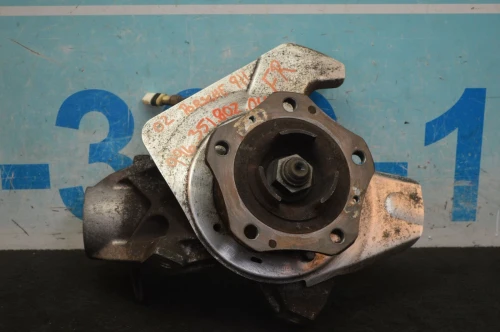 2002 Porsche 911 Front Right/Passenger With Hub Used OEM Steering Knuckle Spindle