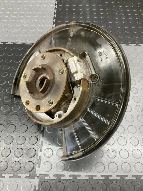 2011-2018 Porsche Cayenne Rear Right/Passenger AWD Used OEM Steering Knuckle Spindle