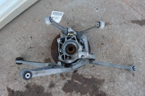 2004-2005 Porsche Carrera Rear Right/Passenger With Hub Used OEM Steering Knuckle Spindle