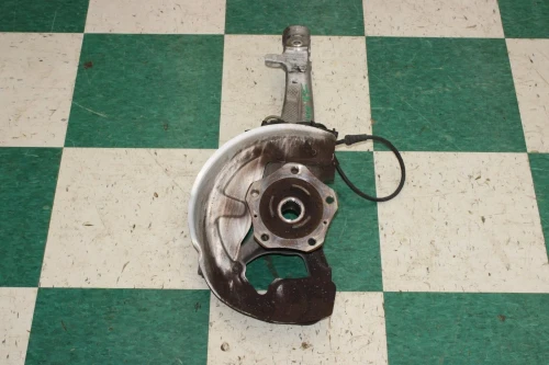 2017-2018 Porsche Panamera Front Right/Passenger With Hub Used OEM Steering Knuckle Spindle